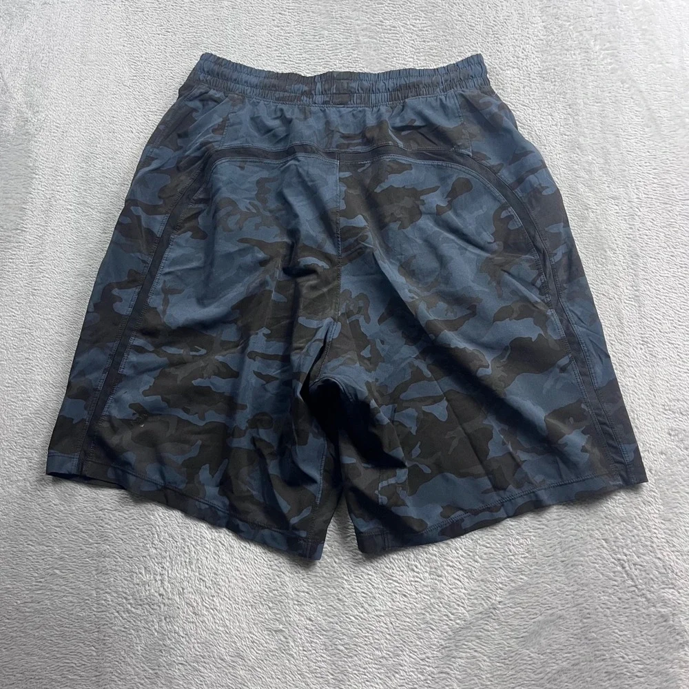 Lululemon Pace Breaker Linerless Shorts Mens Blue Camo 7 Inch Workout Running